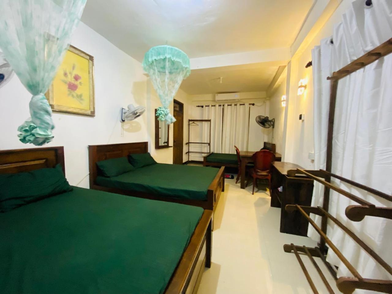 Sensitha Holiday Home 아누라다푸라 외부 사진
